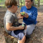 outdoor therapist explaining the functions of a brain to a client